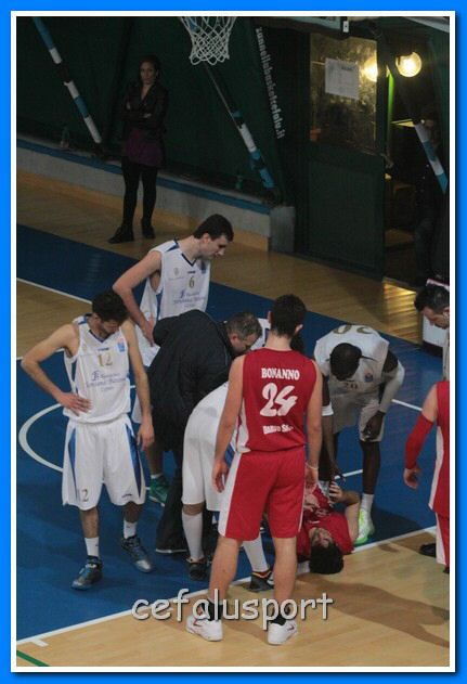 130323 Aquila 220_tn.jpg